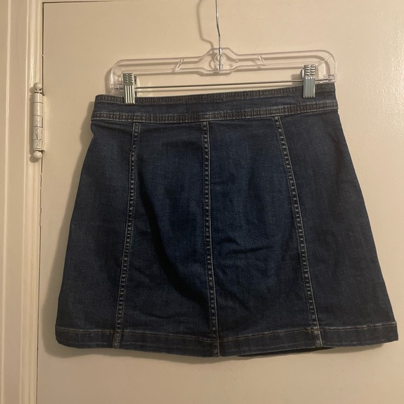 Madewell Stretch Denim A Line Mini Skirt Patch Pocket Edition Salisbury Wash 4 - Picture 7 of 11